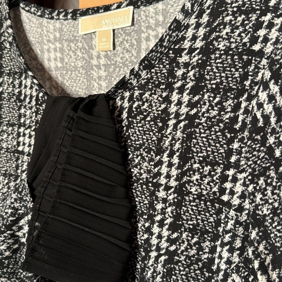 Michael Kors Tweed Print Blouse Top – Black & Cream Long Sleeve, Size Medium - Picture 2 of 6